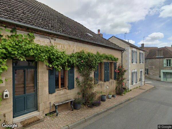 UNE MAISON A USAGE D’HABITATION à Saint-Plaisir