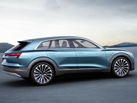 AUDI E-TRON QUATTRO CONCEPT