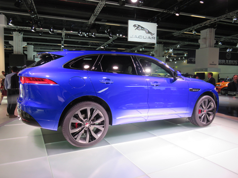 JAGUAR F-PACE