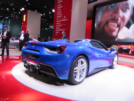 FERRARI 488 SPYDER