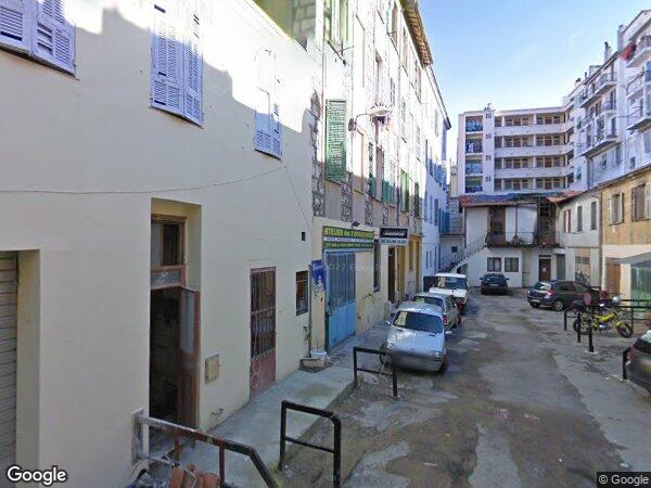 APPARTEMENT à LYON 09