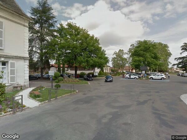 APPARTEMENT + UN EMPLACEMENT DE PARKING + UNE CAVE