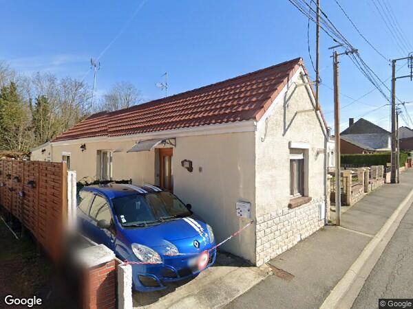 APPARTEMENT (LOT N° 2) ET UN GARAGE (LOT N° 8)