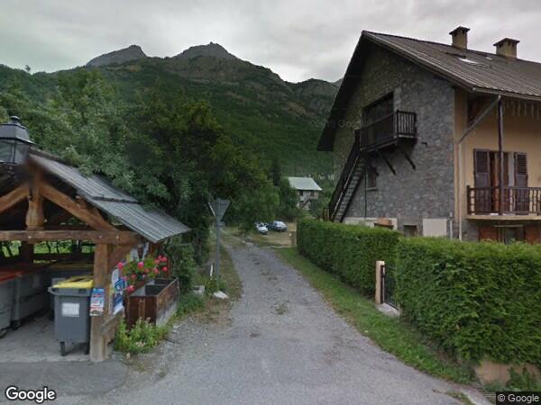 CHALET EN DUR à Vallouise