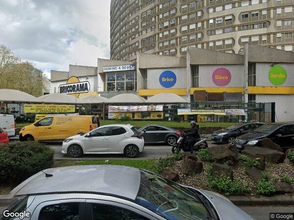 APPARTEMENT ET UN PARKING à Mandelieu-la-Napoule