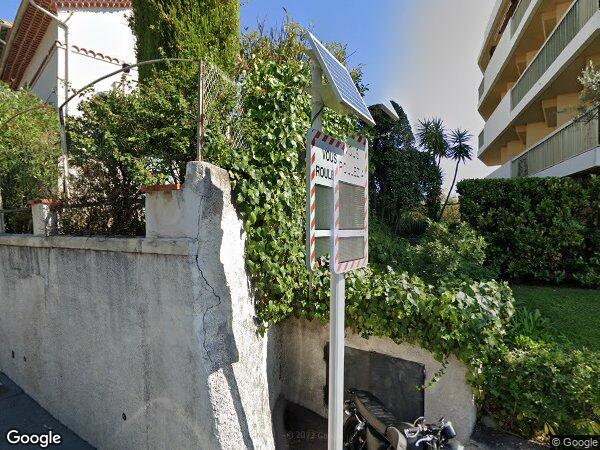 APPARTEMENT AVEC UNE CAVE à Nice