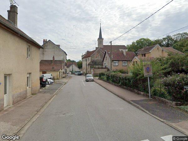 APPARTEMENT AVEC UN EMPLACEMENT DE STATIONNEMENT