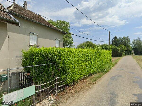 APPARTEMENT DE TYPE T1 BIS ET UN EMPLACEMENT DE STATIONNEMENT