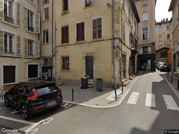 APPARTEMENT DE TYPE F4 ET UNE CAVE
