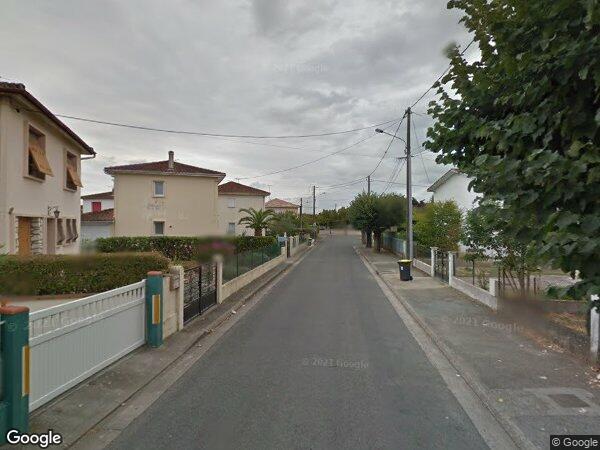 ENSEMBLE IMMOBILIER À USAGE HÔTELIER