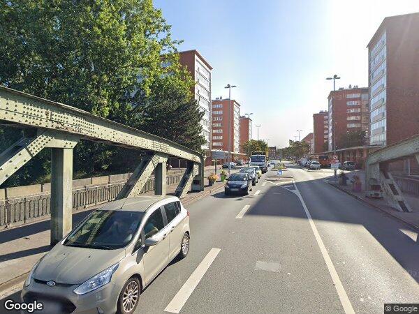 APPARTEMENT ET UN EMPLACEMENT DE STATIONNEMENT