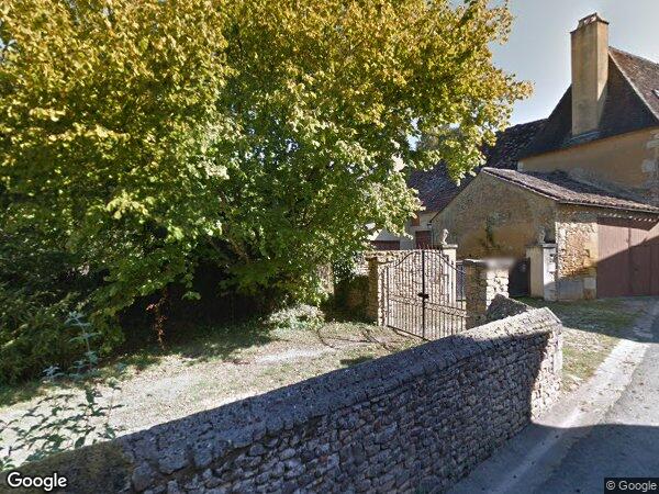 ENSEMBLE IMMOBILIER à Sainte-Alvère