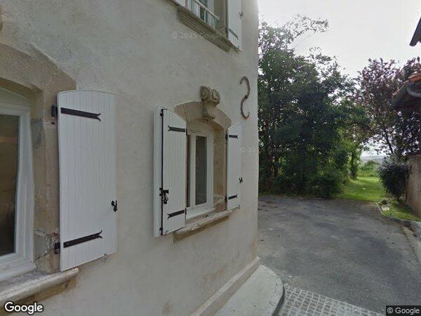MAISON D