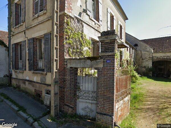 MAISON D