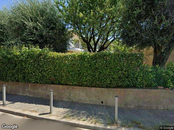 APPARTEMENT, UNE CAVE ET UN GARAGE EXTÉRIEUR