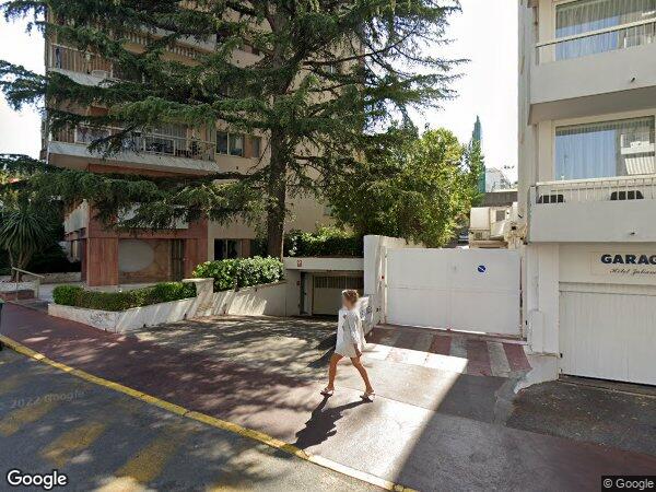 IMMEUBLE ENTIER DE SIX ETAGES à Cannes