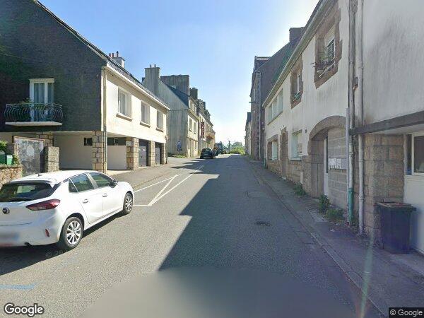 PROPRIÉTÉ à Baud