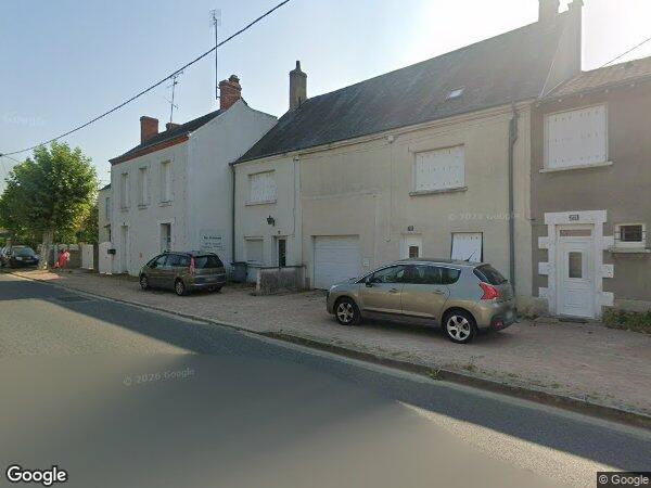 UN IMMEUBLE à La Châtre
