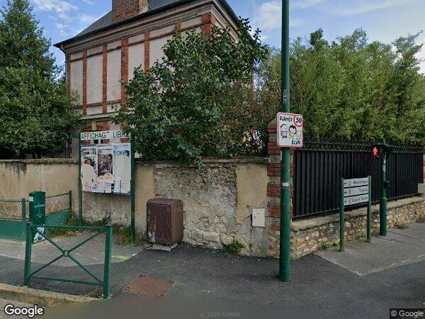 UN APPARTEMENT ET UN PARKING à Sannois