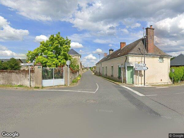 UNE MAISON D'HABITATION à Channay-sur-Lathan