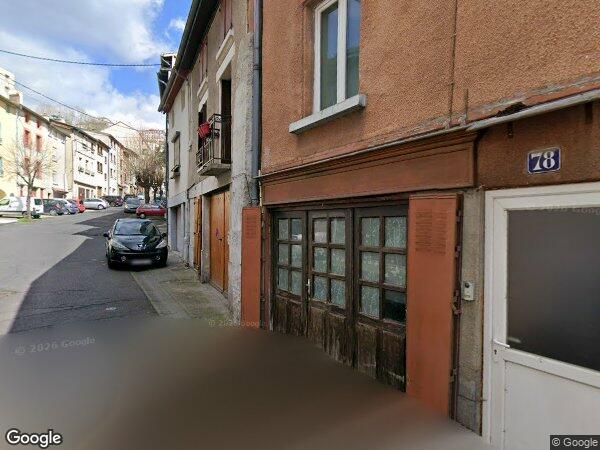 UNE MAISON D'HABITATION à Thiers