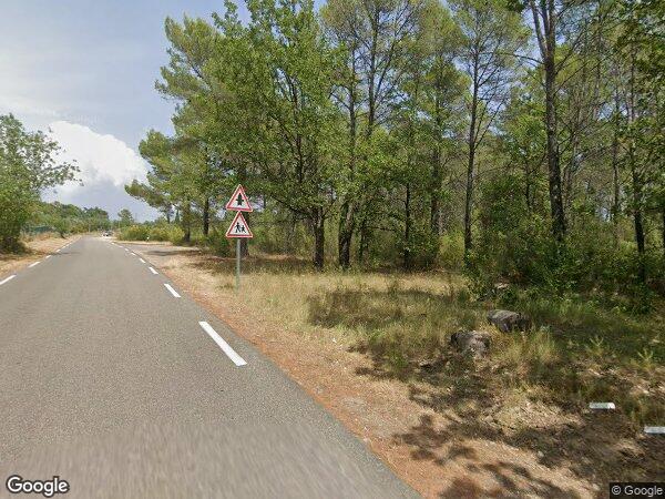 UNE BÂTISSE DE HAMEAU à Seillans