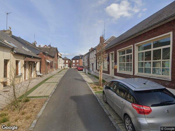 UNE MAISON À USAGE D'HABITATION à Montcornet
