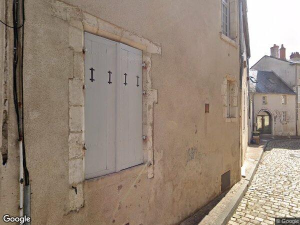 UN APPARTEMENT à Bourges