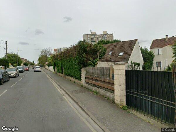 UNE MAISON D'HABITATION à Morsang-sur-Orge