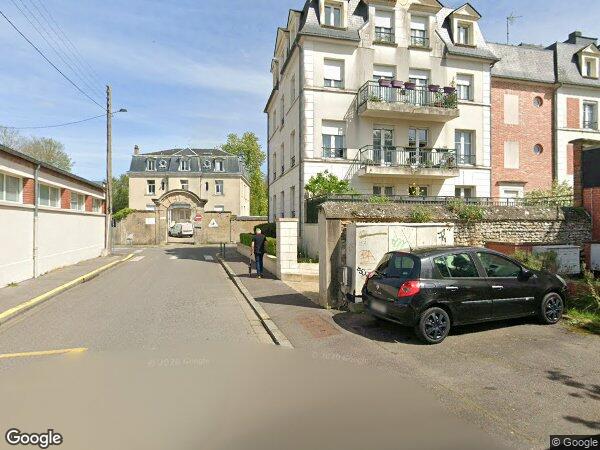 Photo du bien : Immeuble 1 273 m² à Gisors (27) – vente au tribunal le 2 novembre 2026