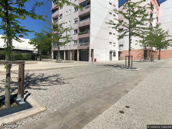 UN APPARTEMENT à Annemasse