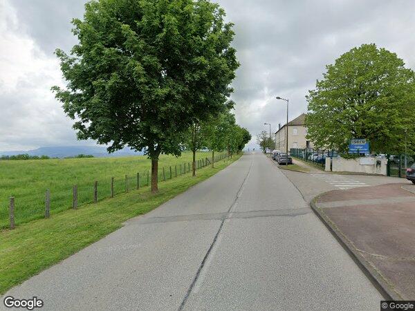 UN APPARTEMENT DE TYPE T4 à Les Abrets en Dauphiné