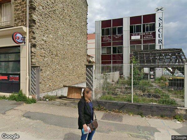 UN IMMEUBLE à Athis-Mons