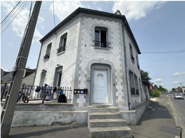 UN APPARTEMENT à Goussainville