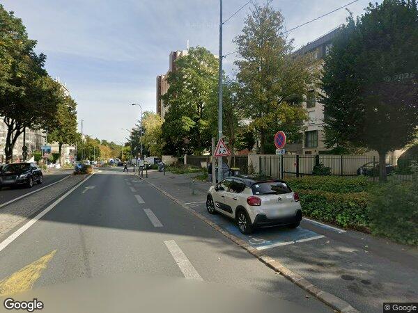 UN APPARTEMENT à Chaville