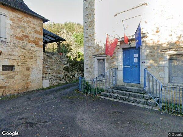 UNE PARCELLE DE TERRAIN à Cressensac-Sarrazac