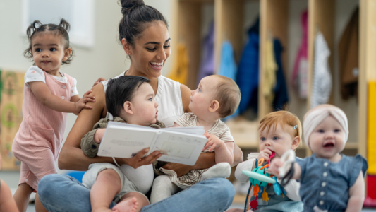 Les crèches n'auront bientôt plus besoin de demander les revenus des parents pour calculer les tarifs