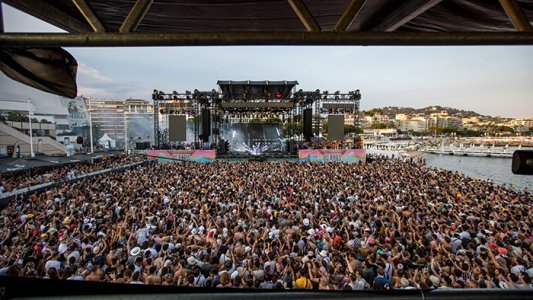 Plages électroniques à Cannes : Du son et des sous pour le territoire