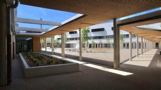 Martine Vassal inaugure le collège Marcel Pagnol à Martigues