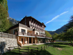 La Fédération Unie des Auberges de Jeunesse prend en charge la gestion du chalet familial de Valdeblore