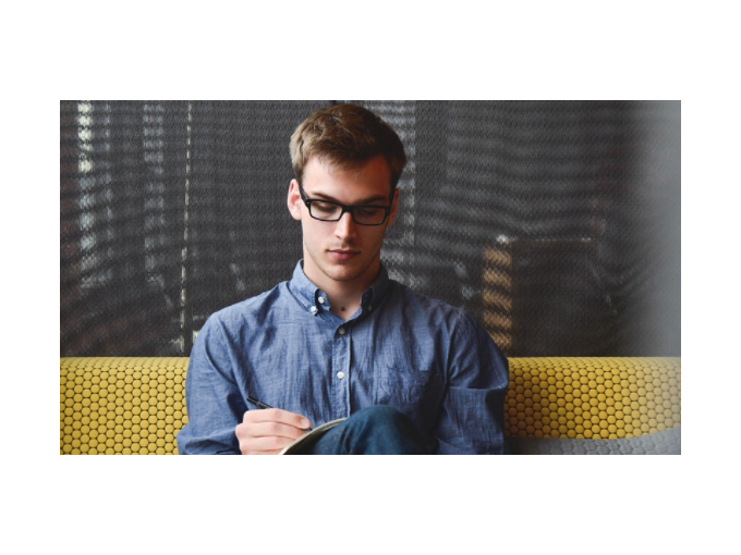Auto-entrepreneur : (…)