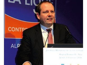 Pr Xavier Pivot " Le cancer du sein recule enfin !"