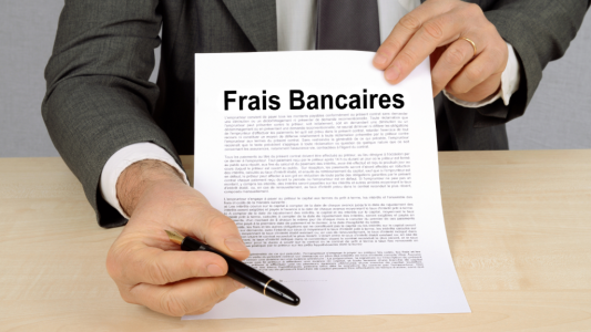 Frais bancaires : des « garde-fous » pour protéger les clients