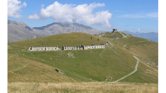 Cet été, partez à la découverte de la Riviera française avec guide conférencier