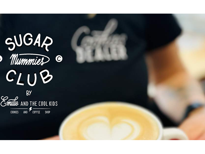 Sugar Mummies Club : (…)