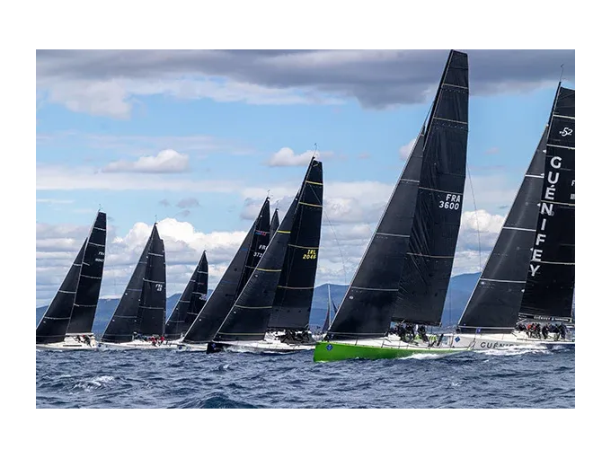 Voile – L'île de Porquero
