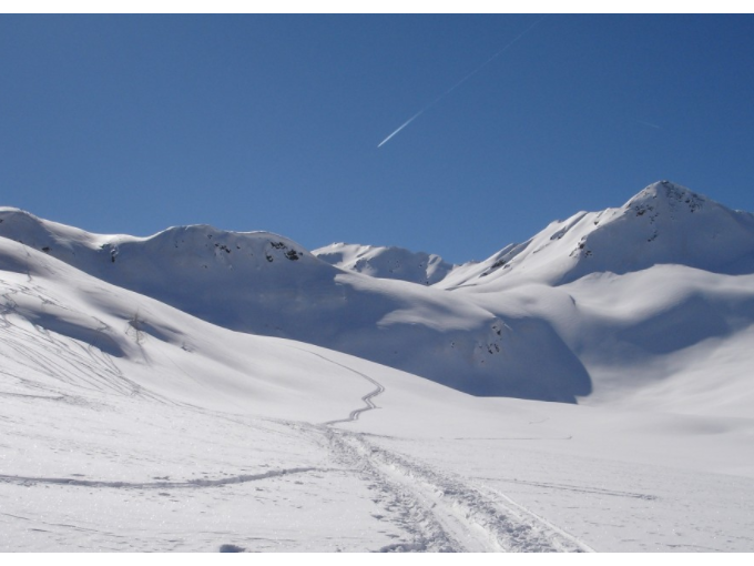 ISOLA 2000 : 2,5 M€ (…)