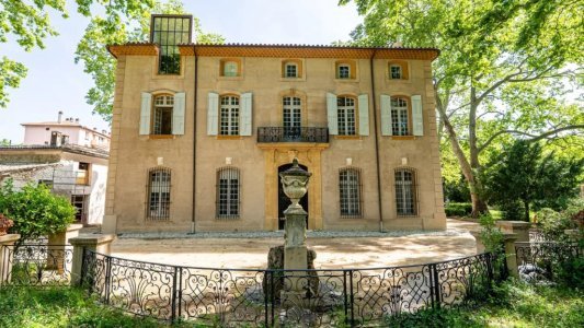 Aix-en-Provence célèbre Paul Cézanne