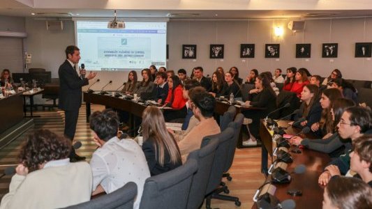 Investiture du nouveau conseil municipal des Jeunes Cannois : 39 jeunes engagés pour 2024-2026