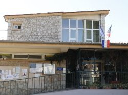 Avis de marché : Désimperméabilisation et végétalisation de la cour de l'école élémentaire Gare 2 à Saint -Laurent-du-Var 